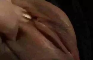 Faye Taylor mengunjungi Natalia Forrest. video janda muda sange