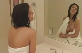 Ultra bokep mama muda selingkuh HD tidak percaya sangat banyak masturbasi.